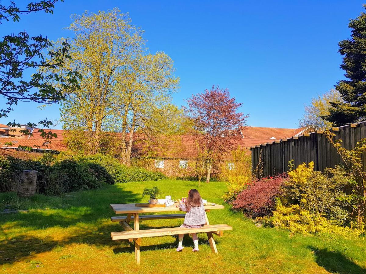 5 Minute Walk To Lego House-2 Bedrooms With Balcony Garden View.Loft Floor Billund  Bagian luar foto